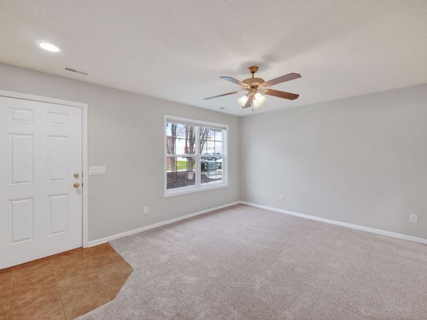 9125 Greenspire Drive, Unit 114, West Des Moines, IA 50266