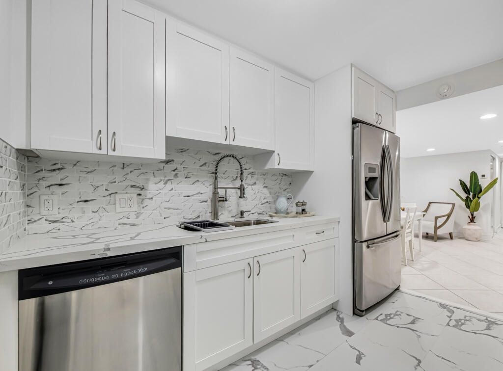 5600 N Flagler Drive, West Palm Beach, FL 33407 Photo