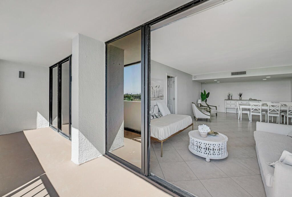 5600 N Flagler Drive, West Palm Beach, FL 33407 Photo