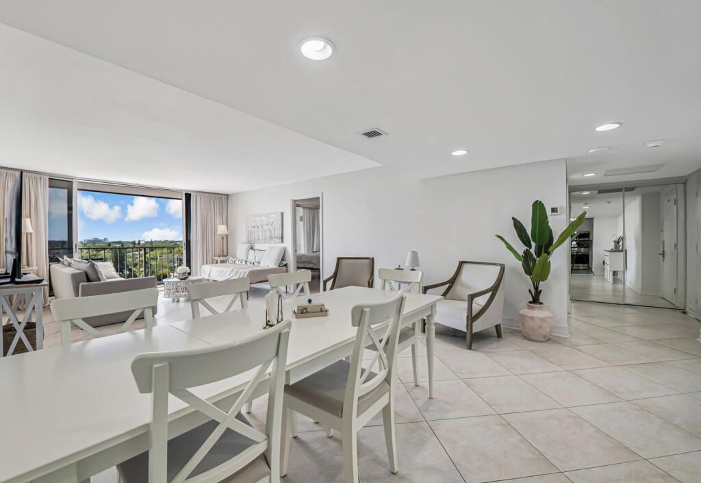 5600 N Flagler Drive, West Palm Beach, FL 33407 Photo