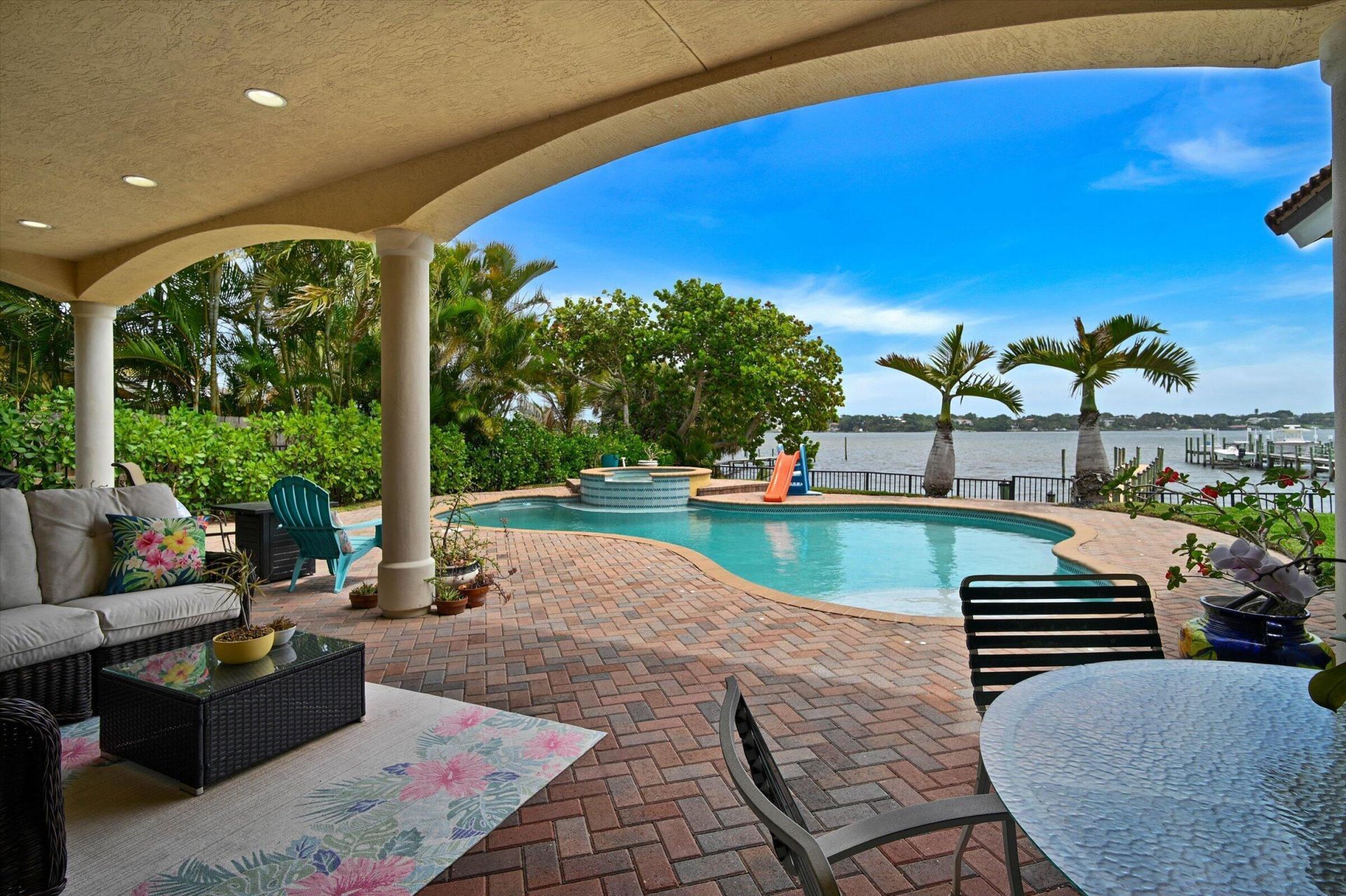 881 SE Saint Lucie Boulevard, Stuart, FL 34996 Photo