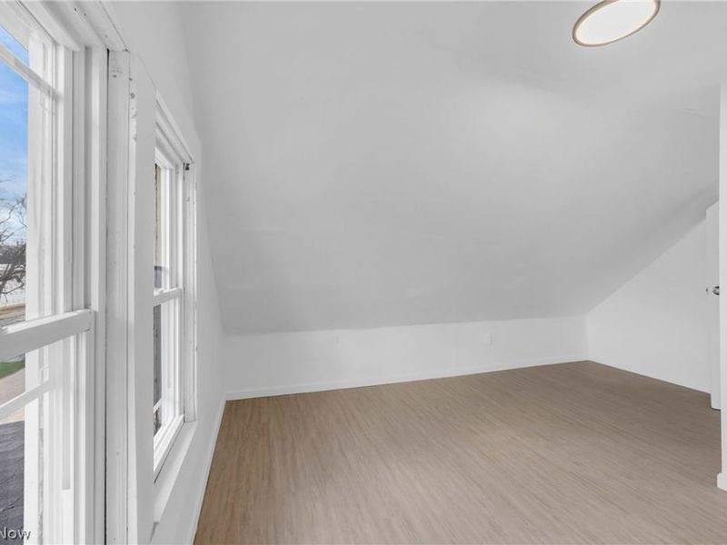 3038 E 125th Street, Cleveland, OH 44120 Photo 32