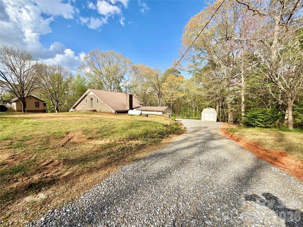 6530 Curlee Road , Conover, NC 28613
