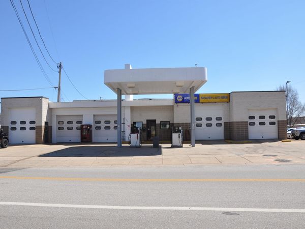 1021 S 3rd Street, Watertown, WI 53094