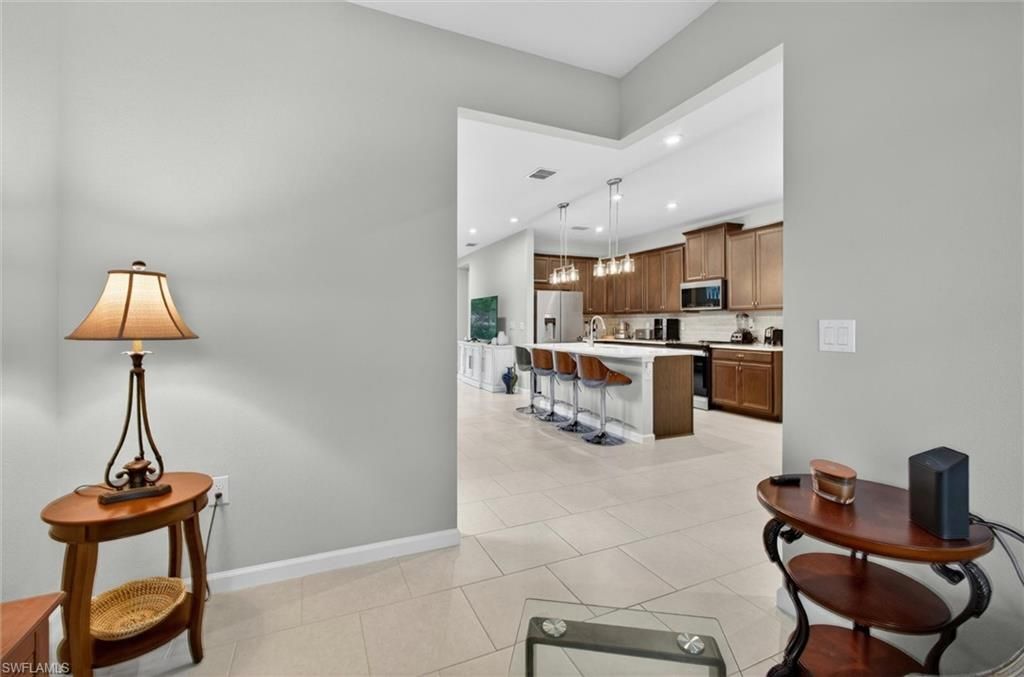 10371 Bonavie Cove Dr, Fort Myers, FL 33966 Photo