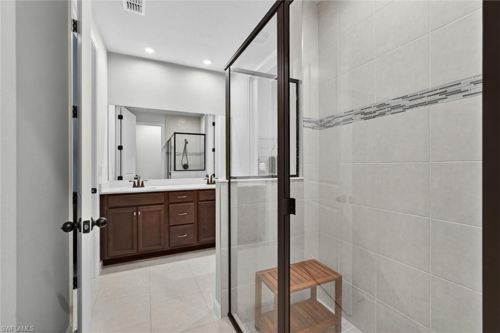 10371 Bonavie Cove Dr, Fort Myers, FL 33966 Photo