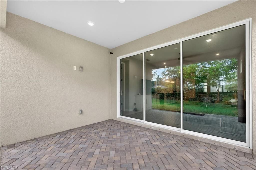 10371 Bonavie Cove Dr, Fort Myers, FL 33966 Photo