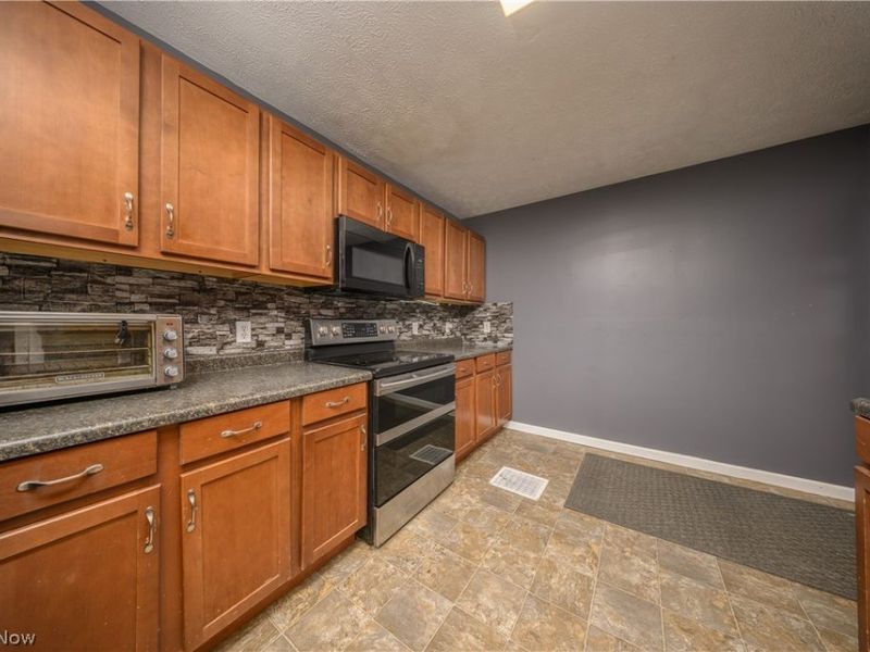 627 N Wooster Avenue, Strasburg, OH 44680 Photo 19