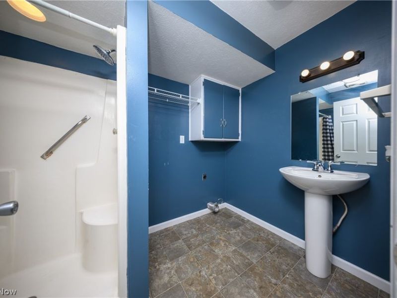 627 N Wooster Avenue, Strasburg, OH 44680 Photo 21