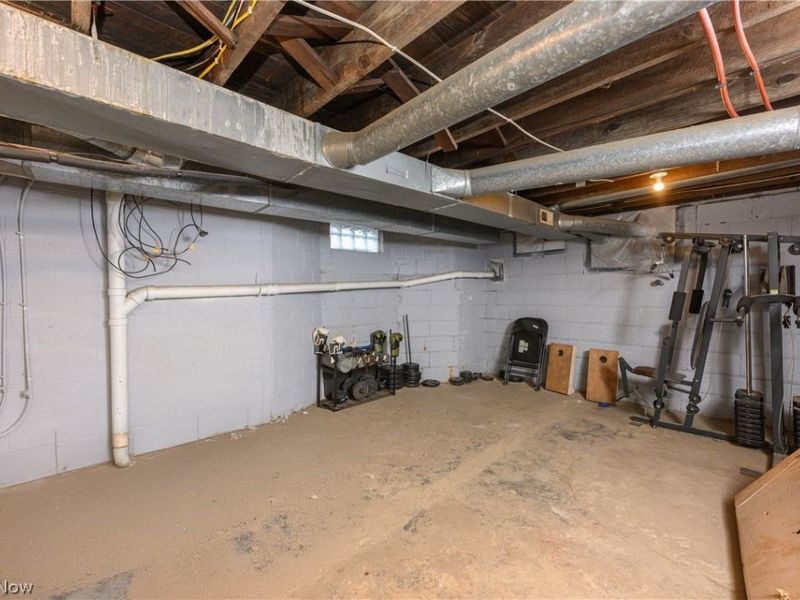 627 N Wooster Avenue, Strasburg, OH 44680 Photo 36