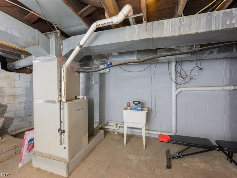 627 N Wooster Avenue, Strasburg, OH 44680 Photo 37