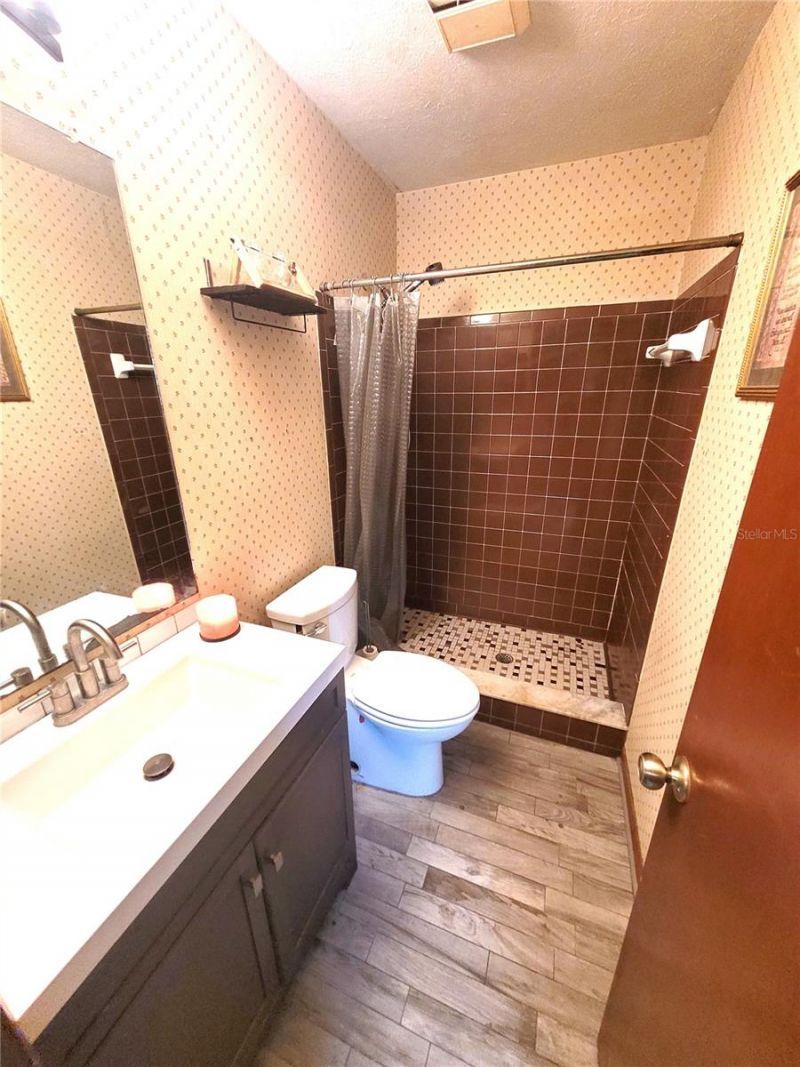 5203 Presidential Street , Seffner, FL 33584 Photo