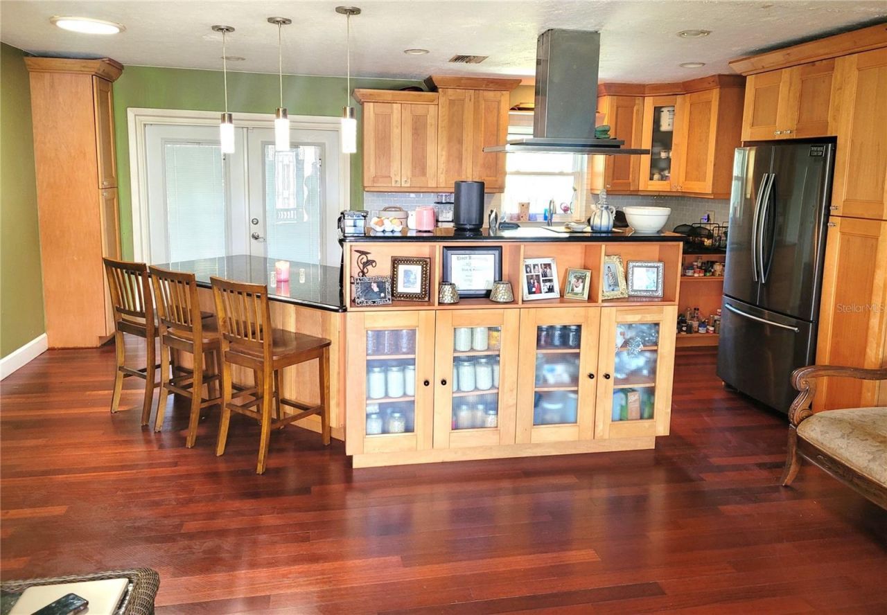 5203 Presidential Street , Seffner, FL 33584 Photo