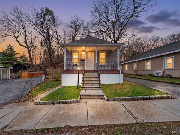 222 Bleakley Avenue , Buchanan, NY 10511