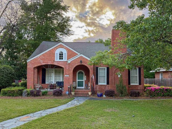 421 N Main St., Mullins, SC 29574