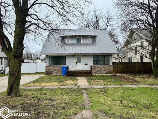 707 W State Street, Jefferson, IA 50129