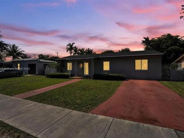 437 SWAN AVENUE , MIAMI, FL 33166