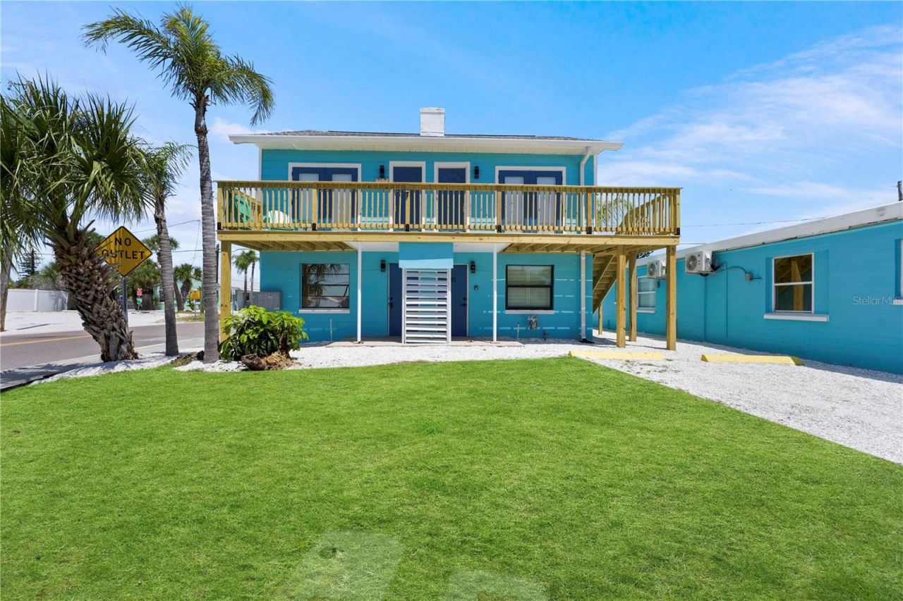 13343 Gulf Boulevard, Unit C9, Madeira Beach, FL 33708 Photo