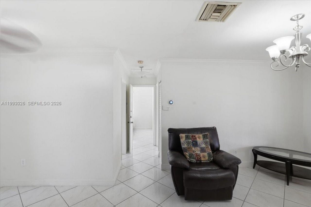 1271 W 83rd St, Hialeah, FL 33014 Photo