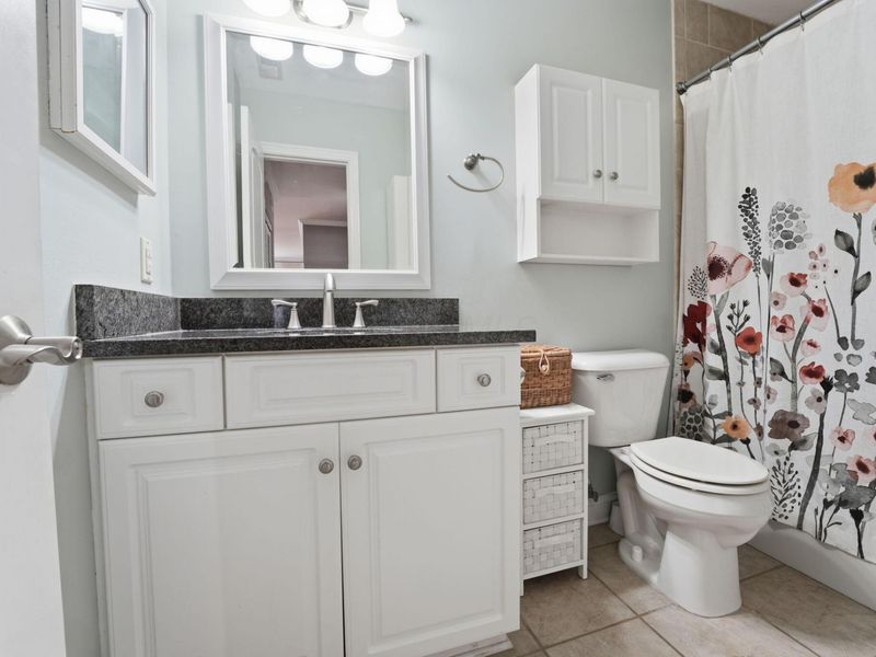 1397 Broadview Avenue, Unit 16, Columbus, OH 43212 Photo 14
