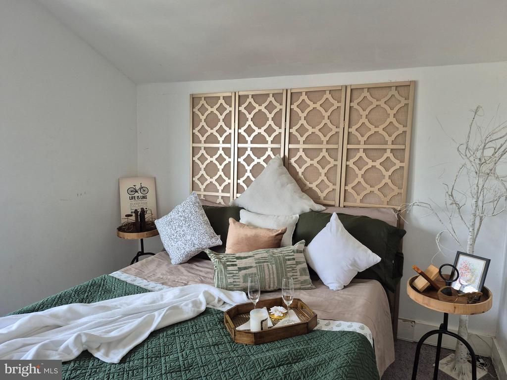 916 SPRUCE STREET, COLLINGDALE, PA 19023