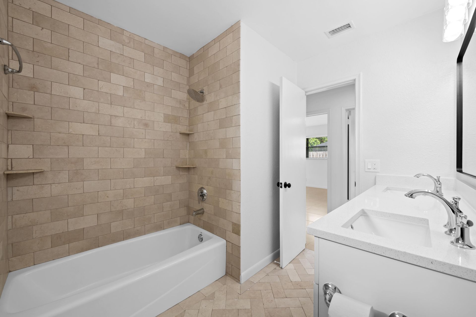 5660 SW 9th Street, Plantation, FL 33317 Photo