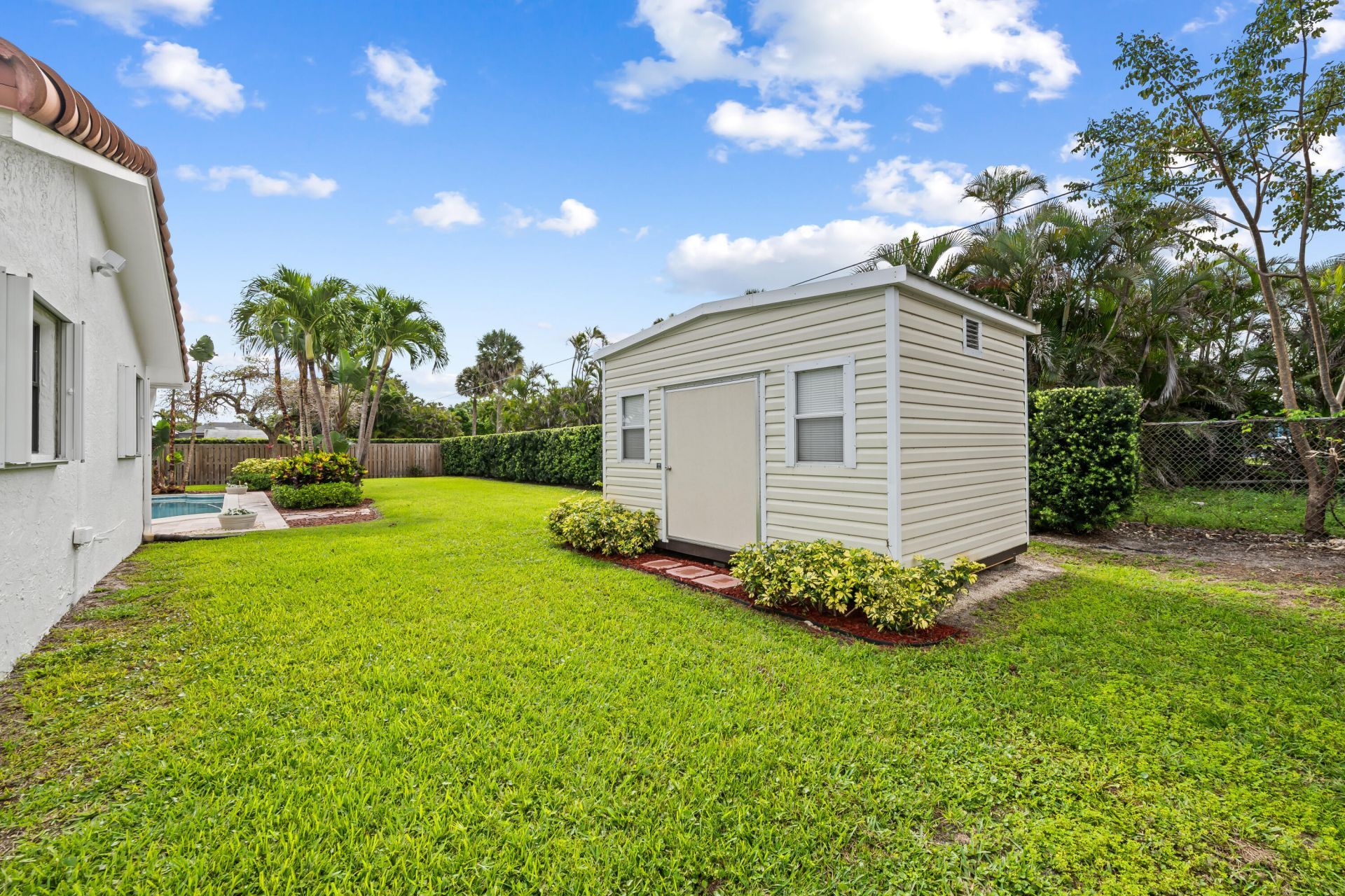 5660 SW 9th Street, Plantation, FL 33317 Photo