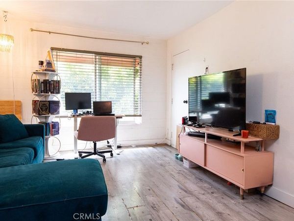 225 W 6th, Unit 405, Long Beach, CA 90802