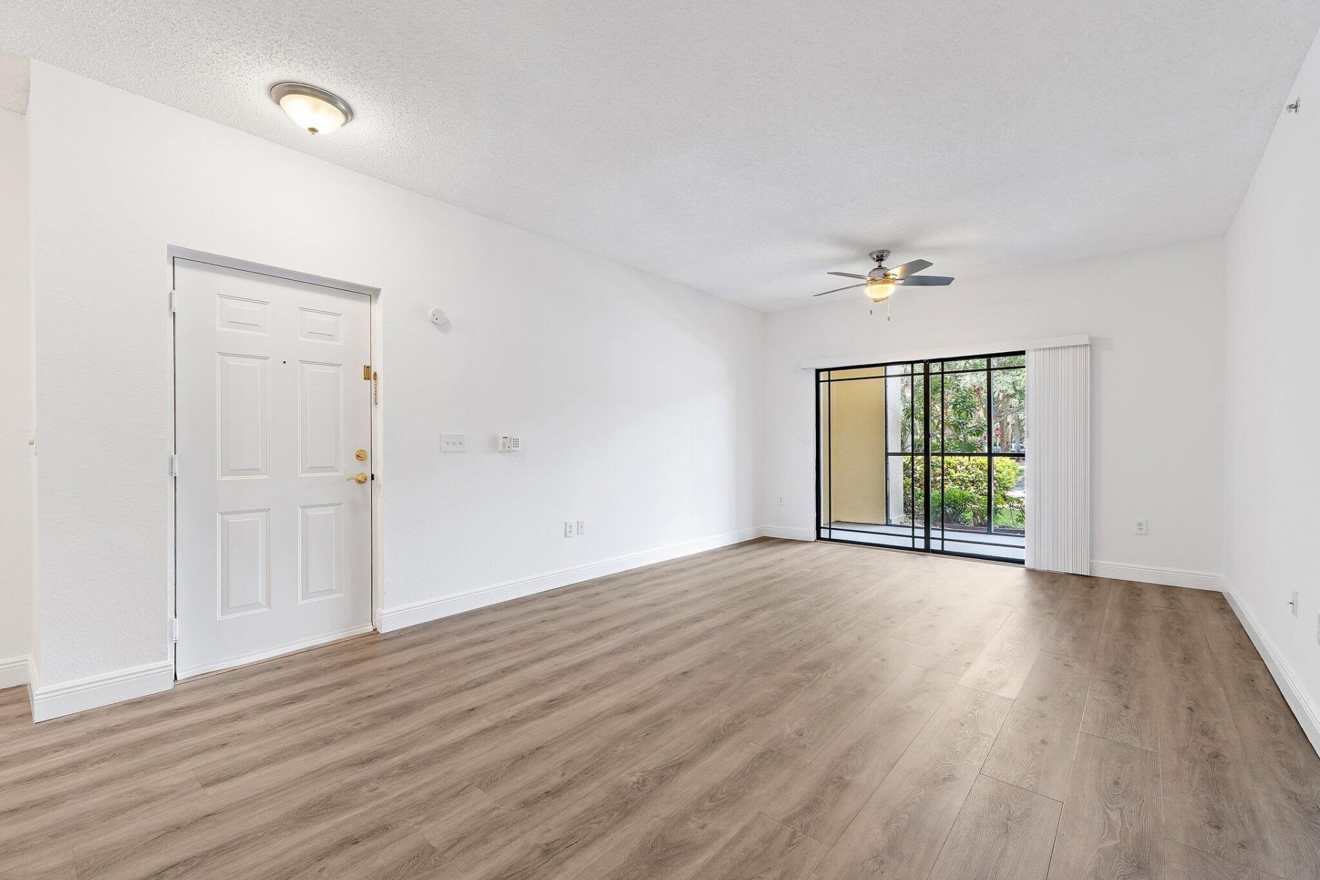 2730 Anzio Court, Unit 106, Palm Beach Gardens, FL 33410 Photo