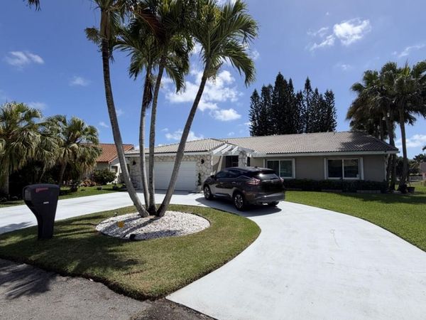 7626 NW 87th Avenue, Tamarac, FL 33321