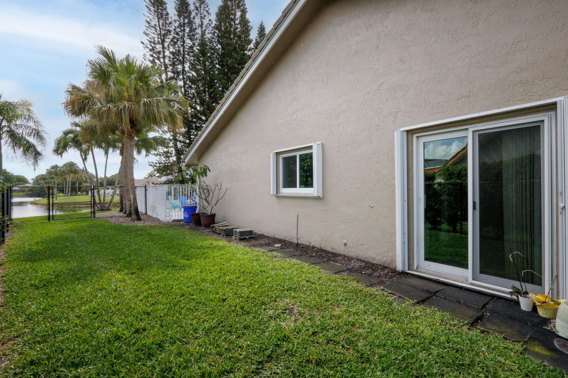 7626 NW 87th Avenue, Tamarac, FL 33321 Photo