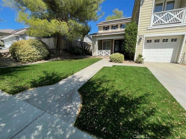 31954 Flowerhill Drive, Lake Elsinore, CA 92532