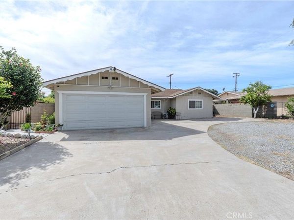 11272 Doverwood, Riverside, CA 92505
