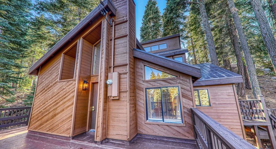 11504 Skislope Way, Truckee, CA 96161 Photo