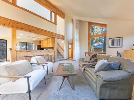 11504 Skislope Way, Truckee, CA 96161 Photo