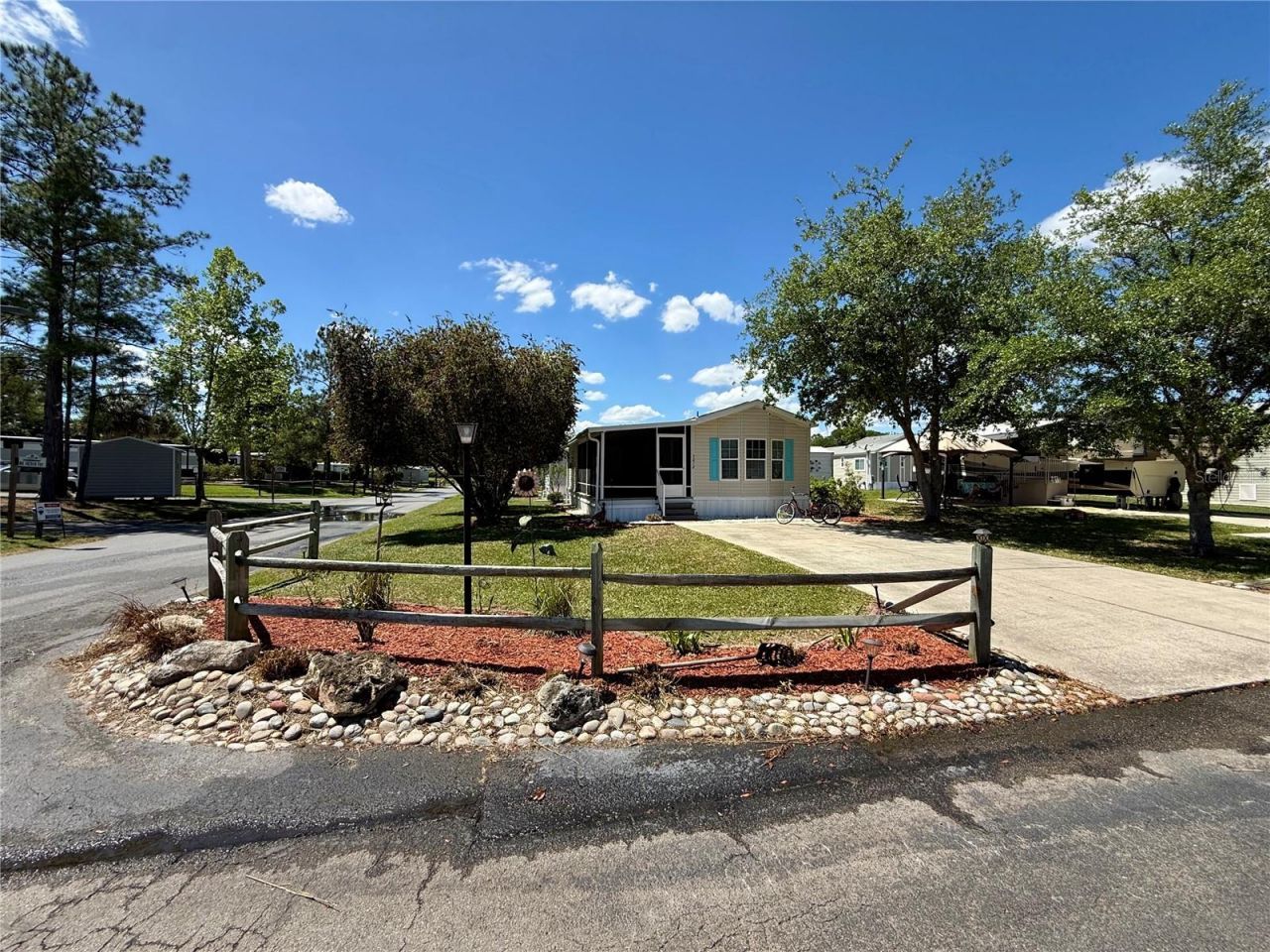 3012 NE 104th Avenue , Silver Springs, FL 34488 Photo