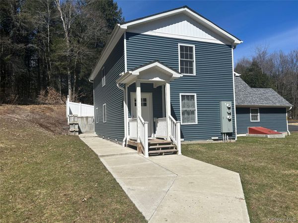 135 Gale Road, Unit upstairs, Mongaup Valley, NY 12762