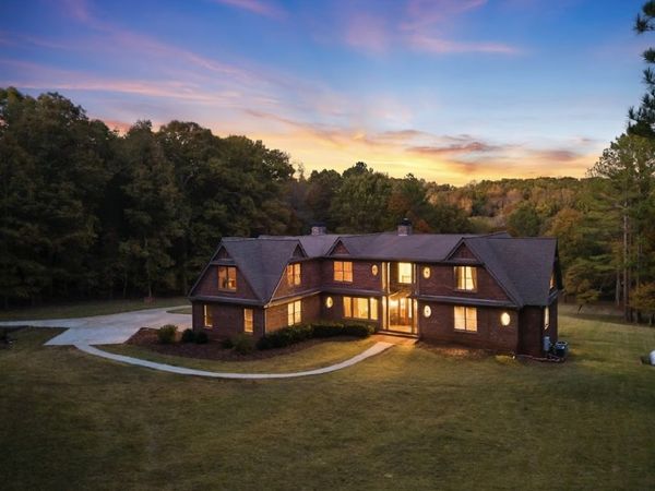 1070 Riverwalk Point, Bishop, GA 30621