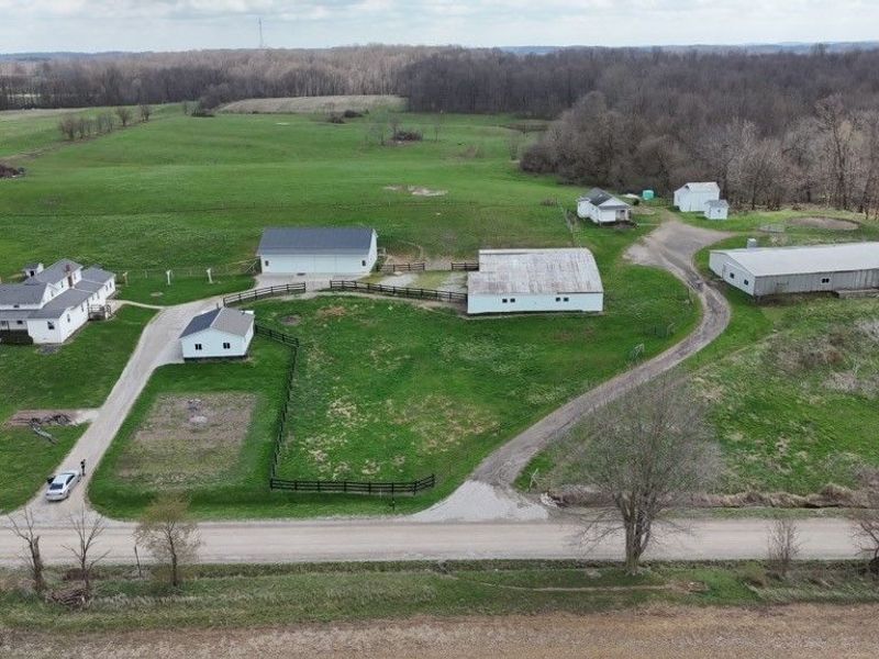 5825 Co Rd 80, Fredericktown, OH 43019 Photo 4