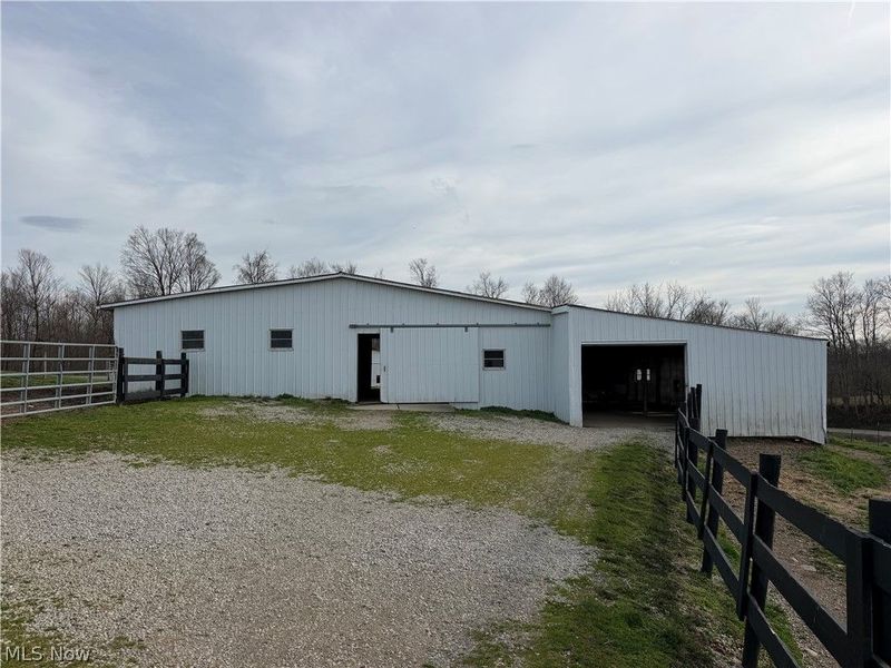 5825 Co Rd 80, Fredericktown, OH 43019 Photo 42