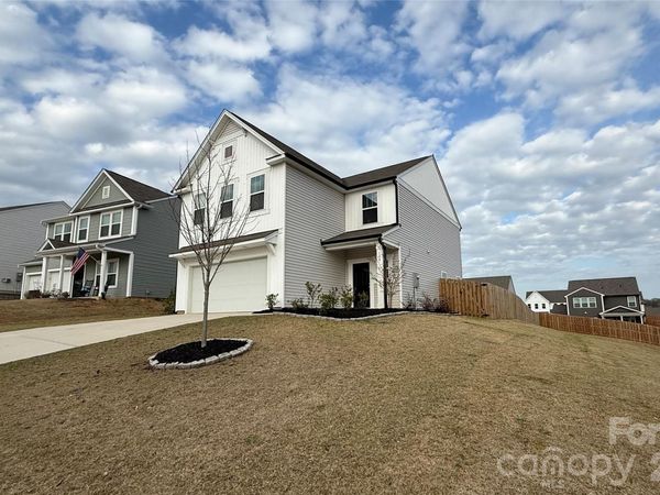 104 Mooring Drive, Statesville, NC 28677