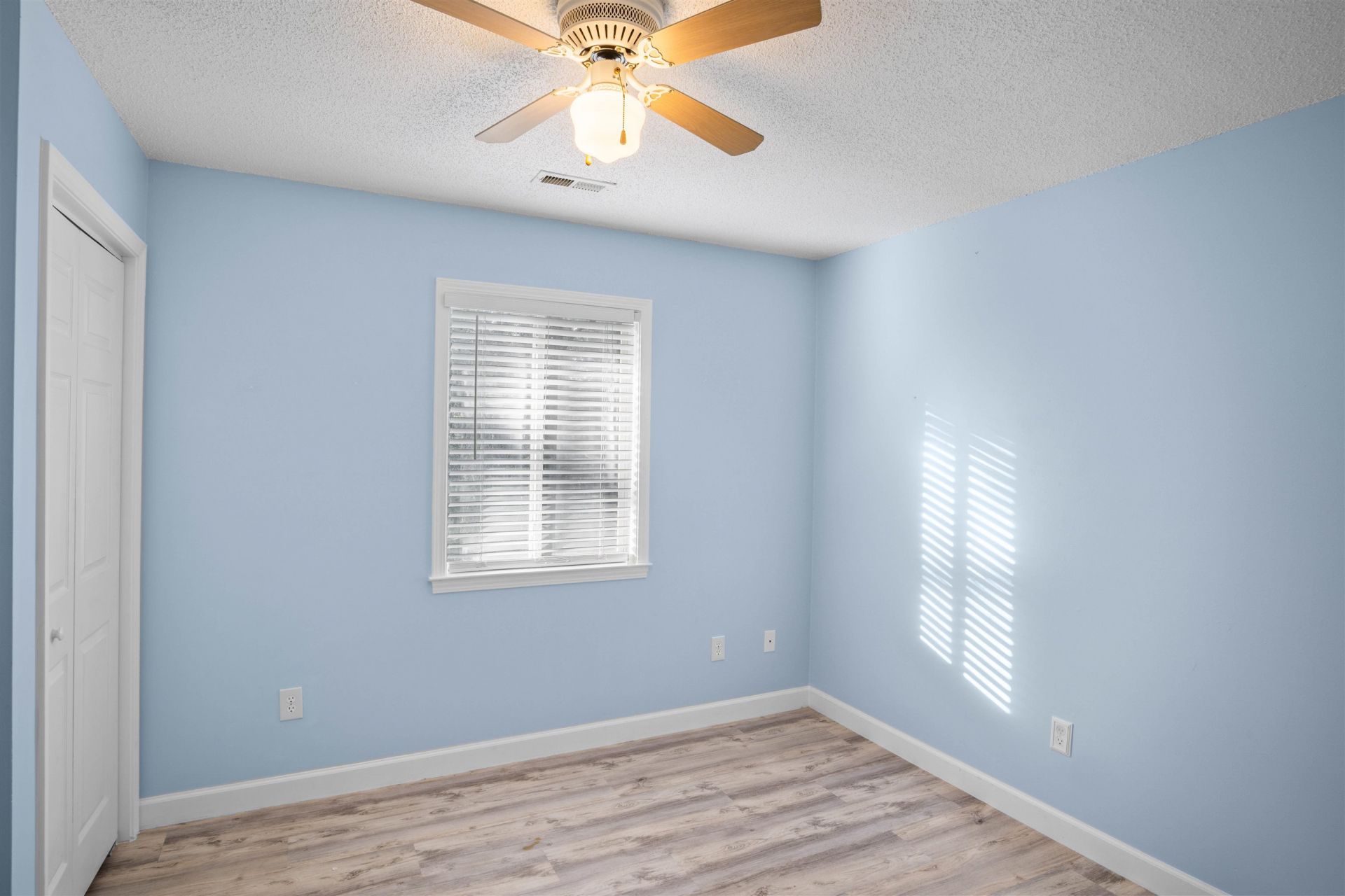 4506 W Harbour Ct. Photo 10