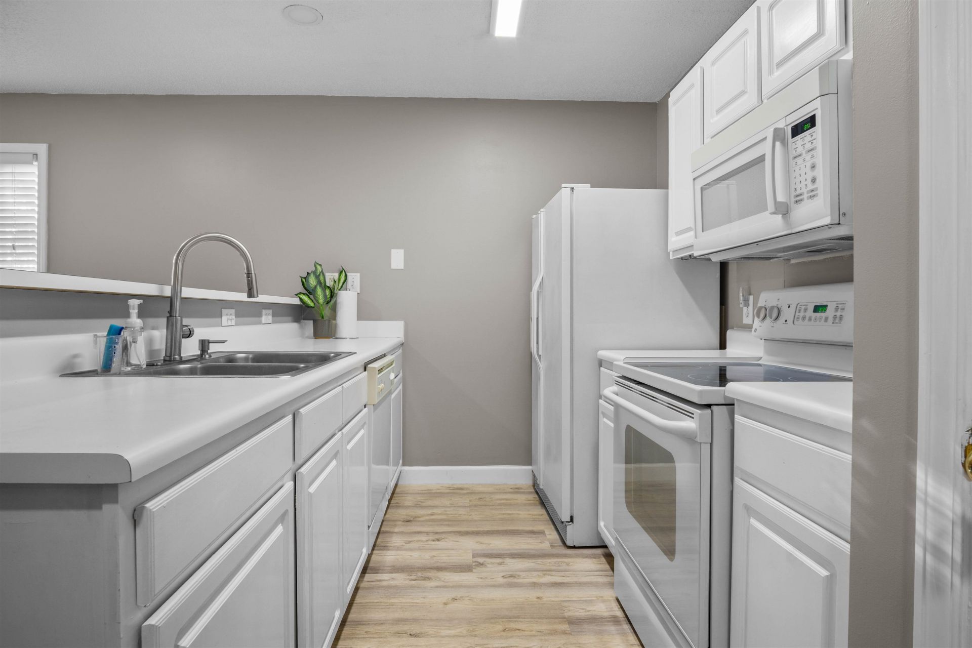 4506 W Harbour Ct. Photo 5