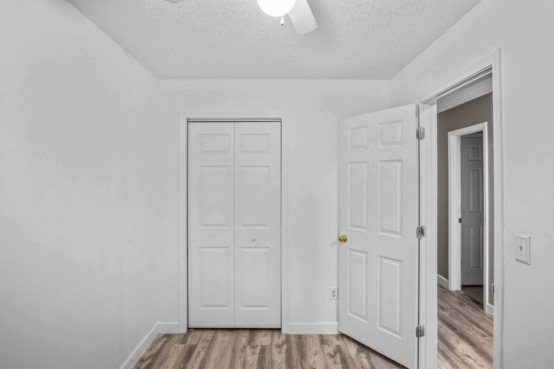 4506 W Harbour Ct. Photo 9