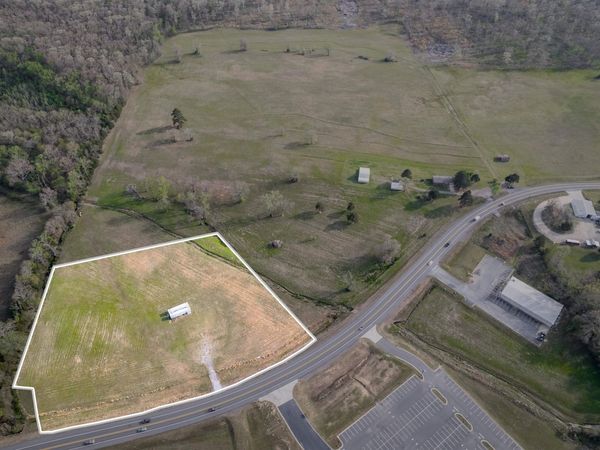 7 W Main Street, Cabot, AR 72023