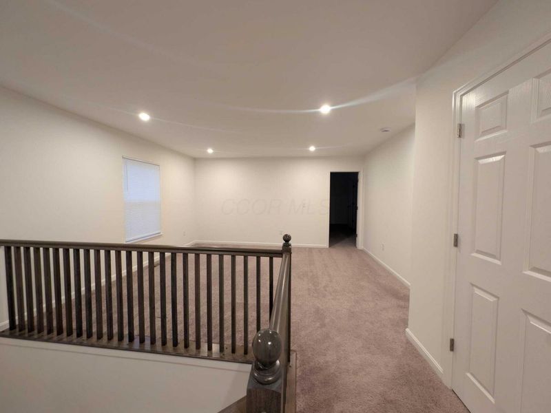 8246 Woodstar Drive, Plain City, OH 43064 Photo 12