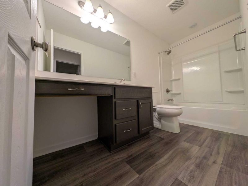 8246 Woodstar Drive, Plain City, OH 43064 Photo 14