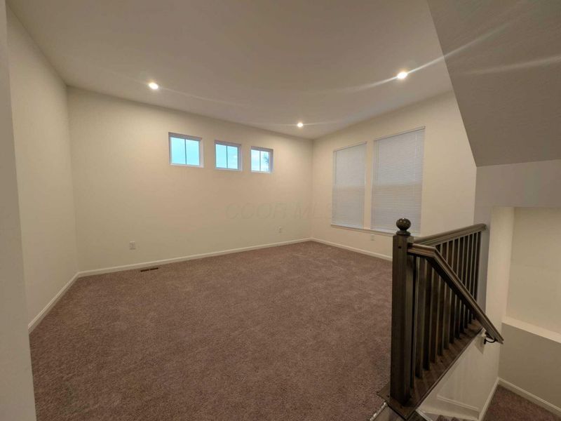 8246 Woodstar Drive, Plain City, OH 43064 Photo 18