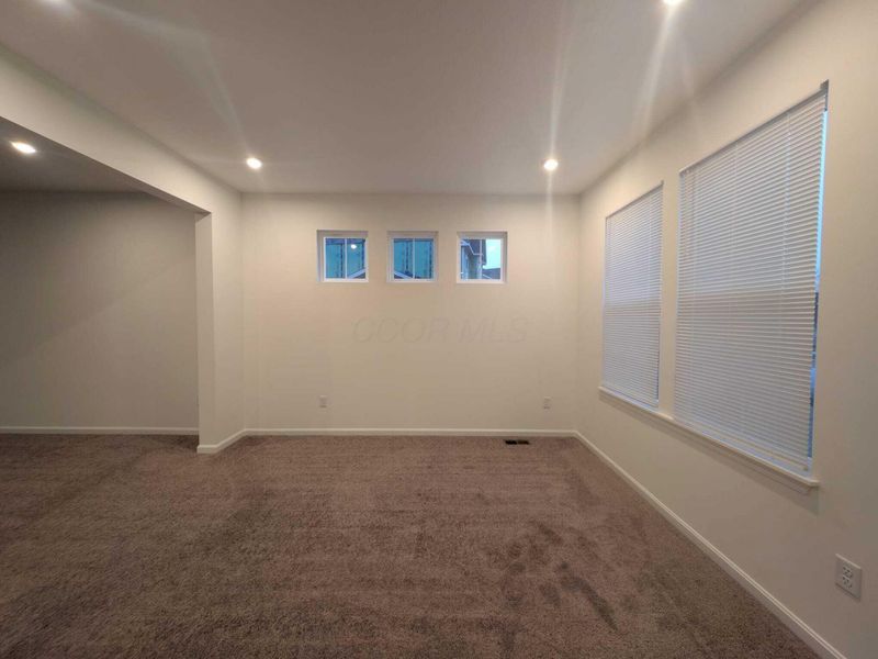 8246 Woodstar Drive, Plain City, OH 43064 Photo 22