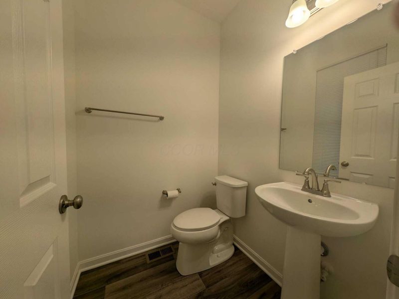 8246 Woodstar Drive, Plain City, OH 43064 Photo 23